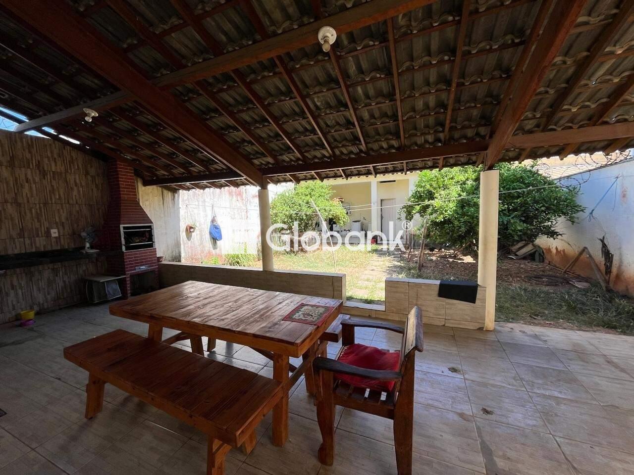 Casa 4 quartos à venda Barcelona Park 200m² Montes Claros MG: REA GOURMET