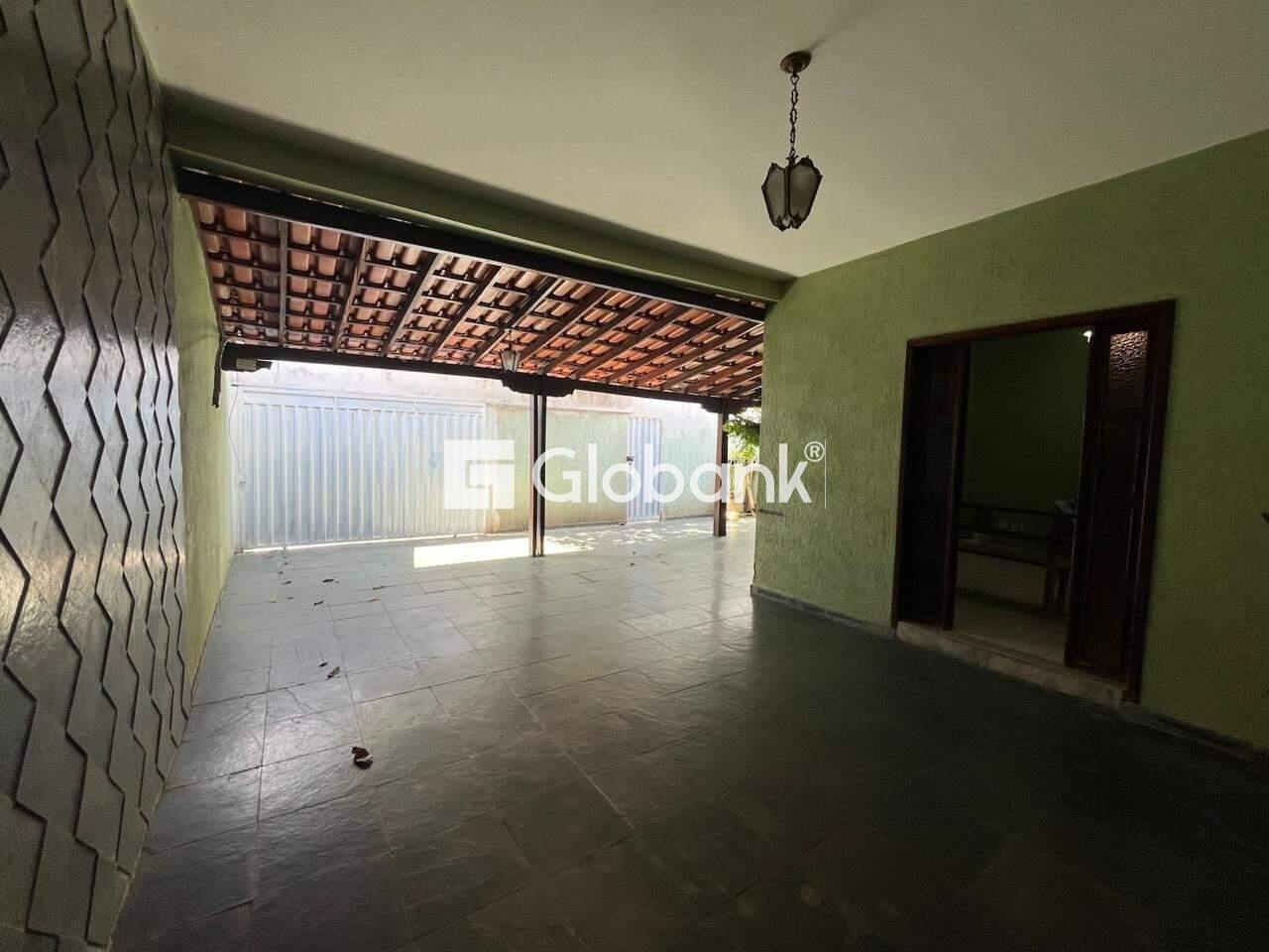 Casa 3 quartos à venda Vila Brasília 0m² Montes Claros MG: GARAGEM