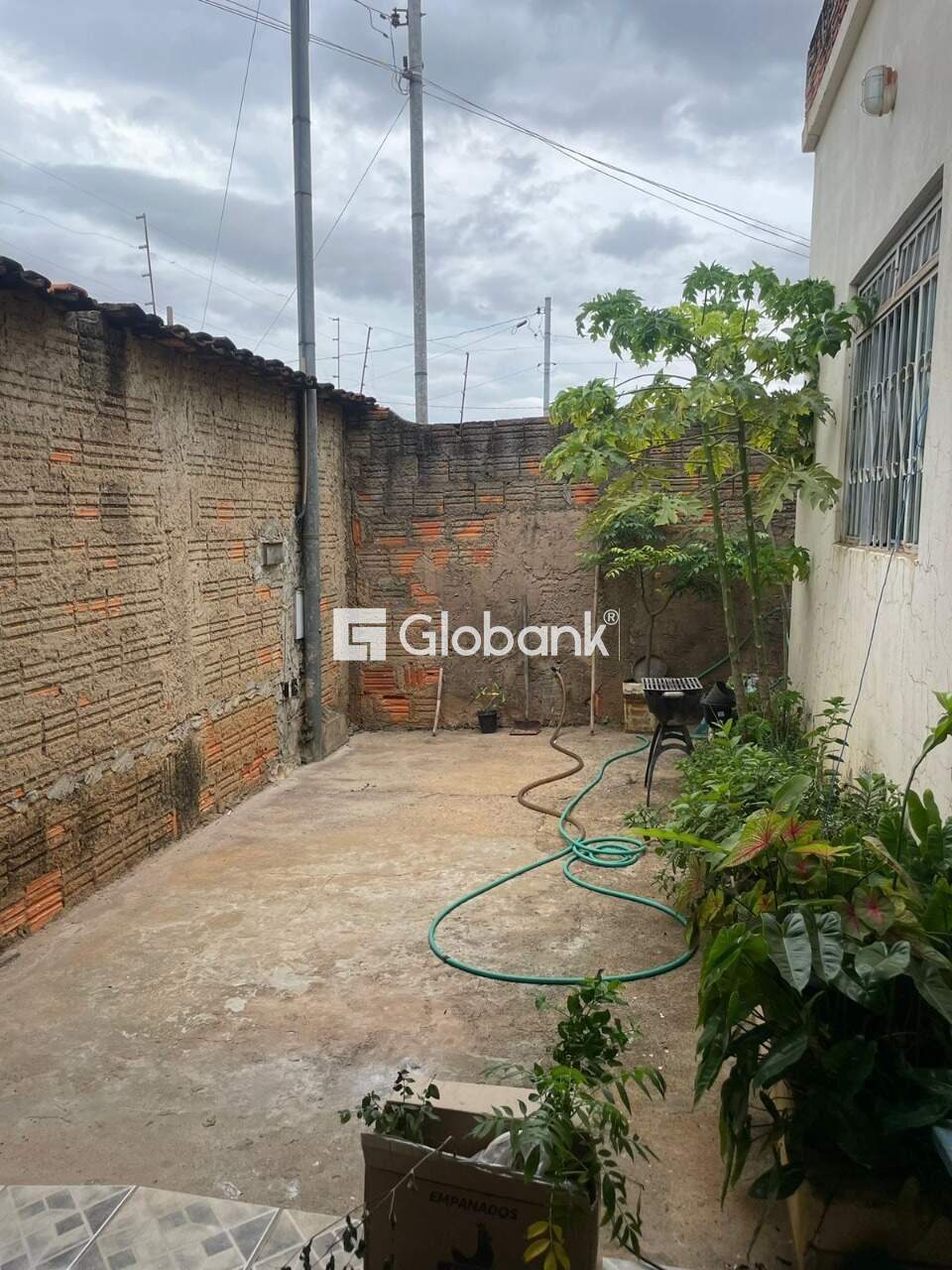 Casa 3 quartos à venda Eldorado 90m² Montes Claros MG: QUINTAL