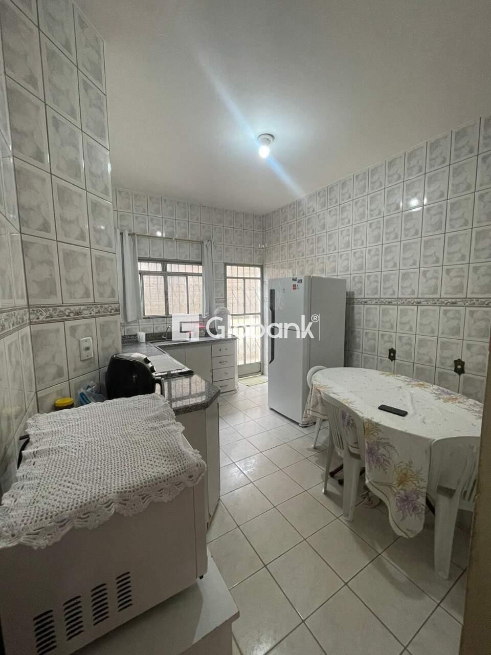 Casa 3 quartos à venda Eldorado 90m² Montes Claros MG: COZINHA