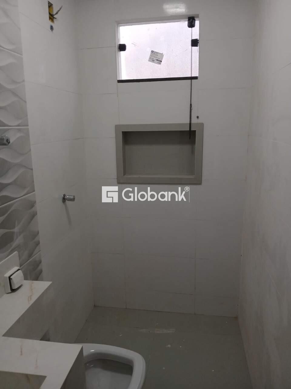 Casa 2 quartos à venda Independência 50m² Montes Claros MG: 