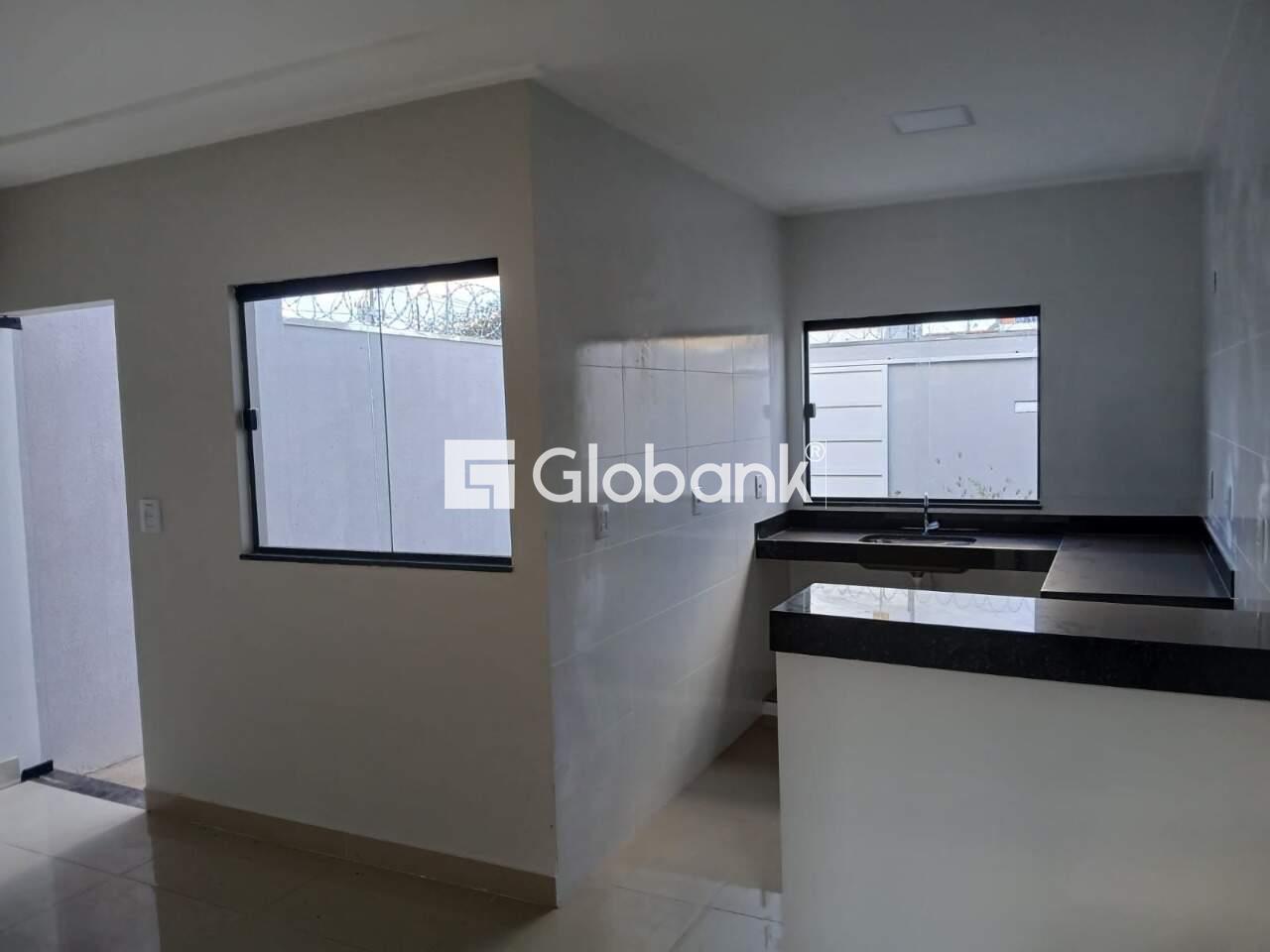 Casa 2 quartos à venda Independência 50m² Montes Claros MG: 