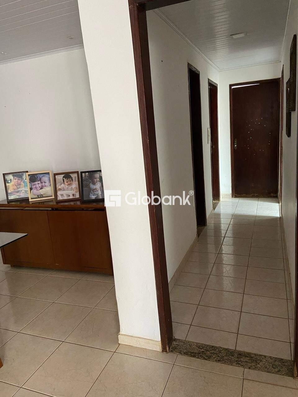 Casa 9 quartos à venda Barcelona Park 450m² Montes Claros MG: 