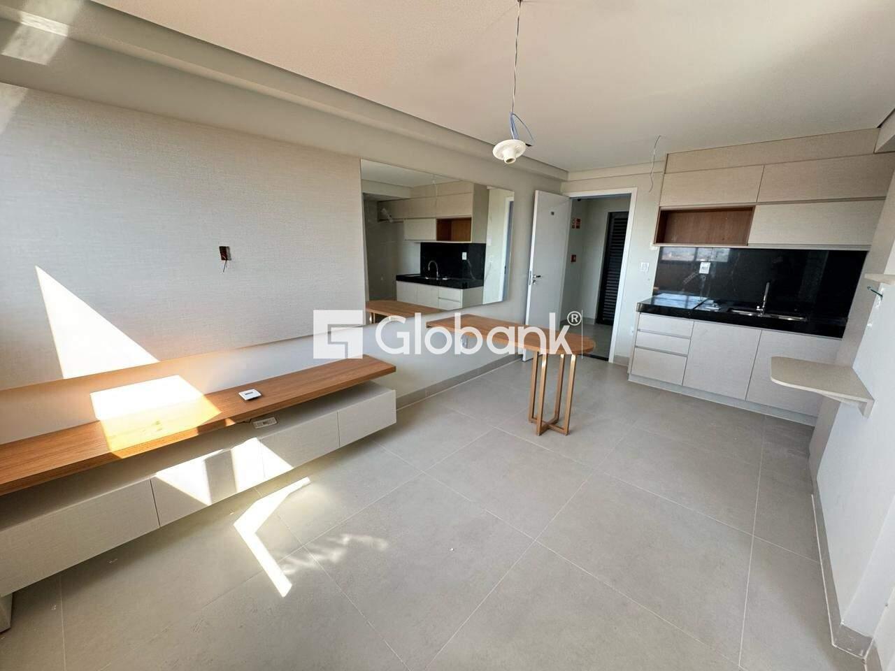 Flat 1 quarto à venda Centro 58,5m² Montes Claros MG: 2