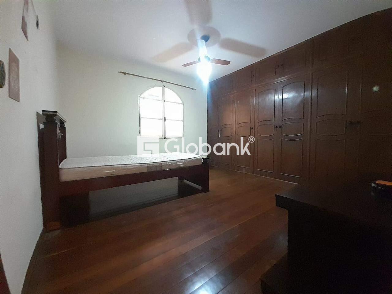 Casa 5 quartos à venda Todos os Santos 300m² Montes Claros MG: 