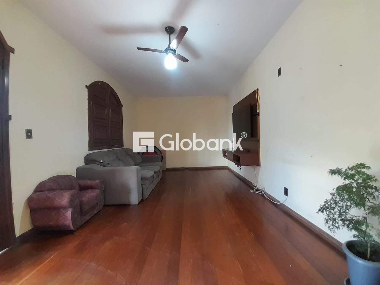 Casa 5 quartos à venda Todos os Santos 300m² Montes Claros MG: 