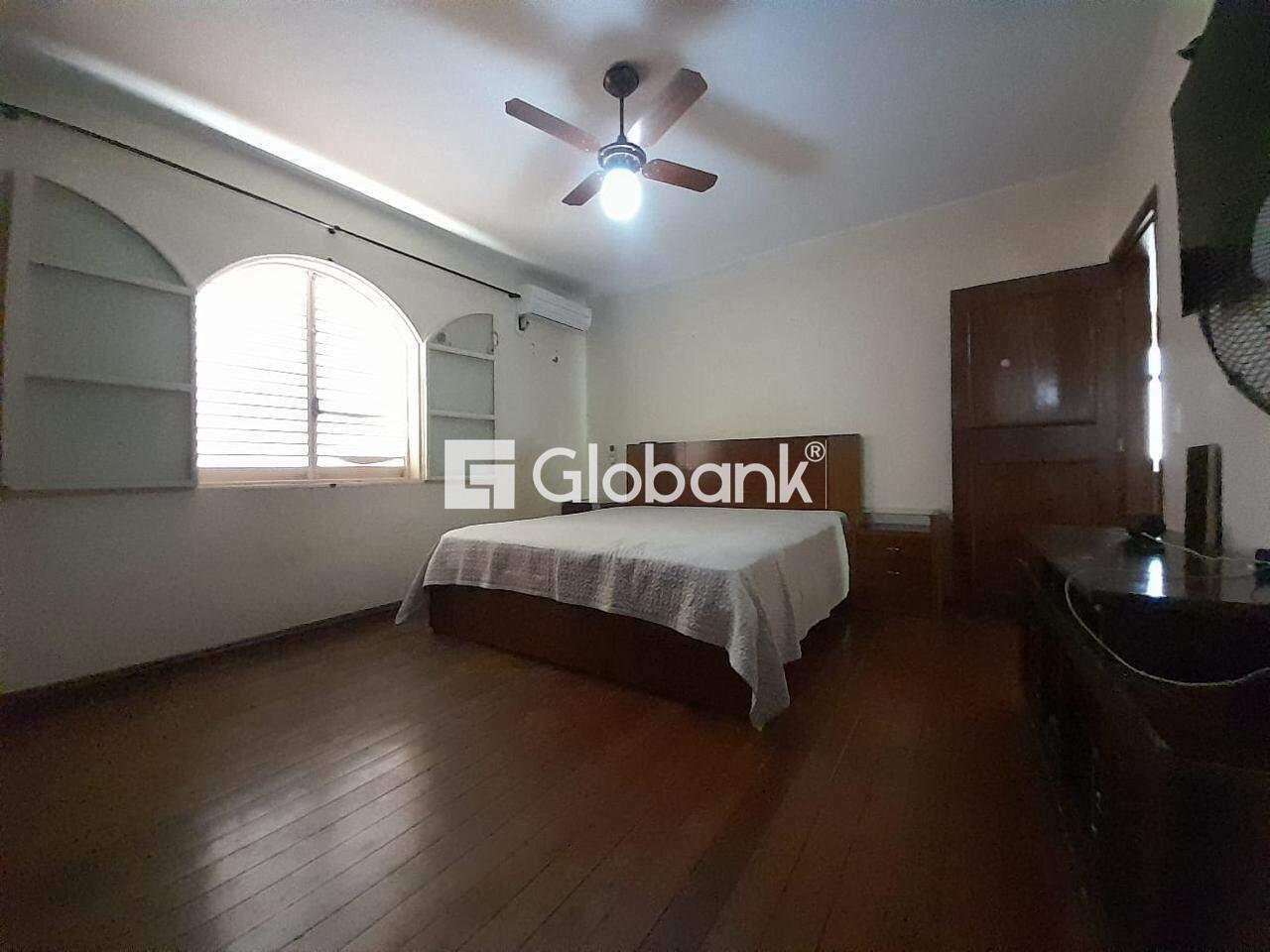 Casa 5 quartos à venda Todos os Santos 300m² Montes Claros MG: 