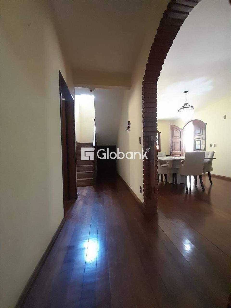 Casa 5 quartos à venda Todos os Santos 300m² Montes Claros MG: 