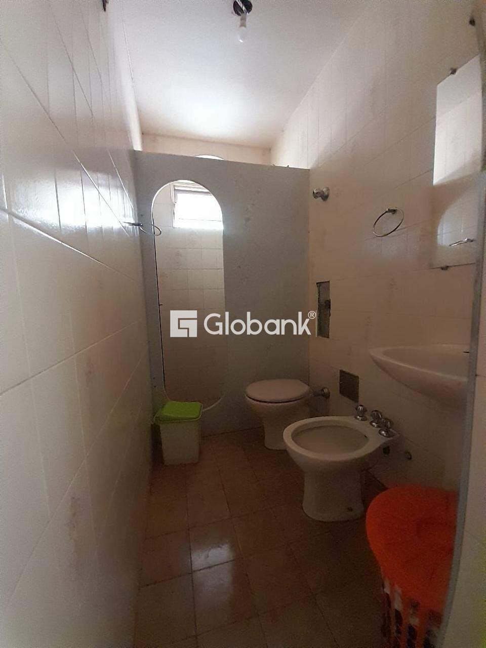 Casa 5 quartos à venda Todos os Santos 300m² Montes Claros MG: 