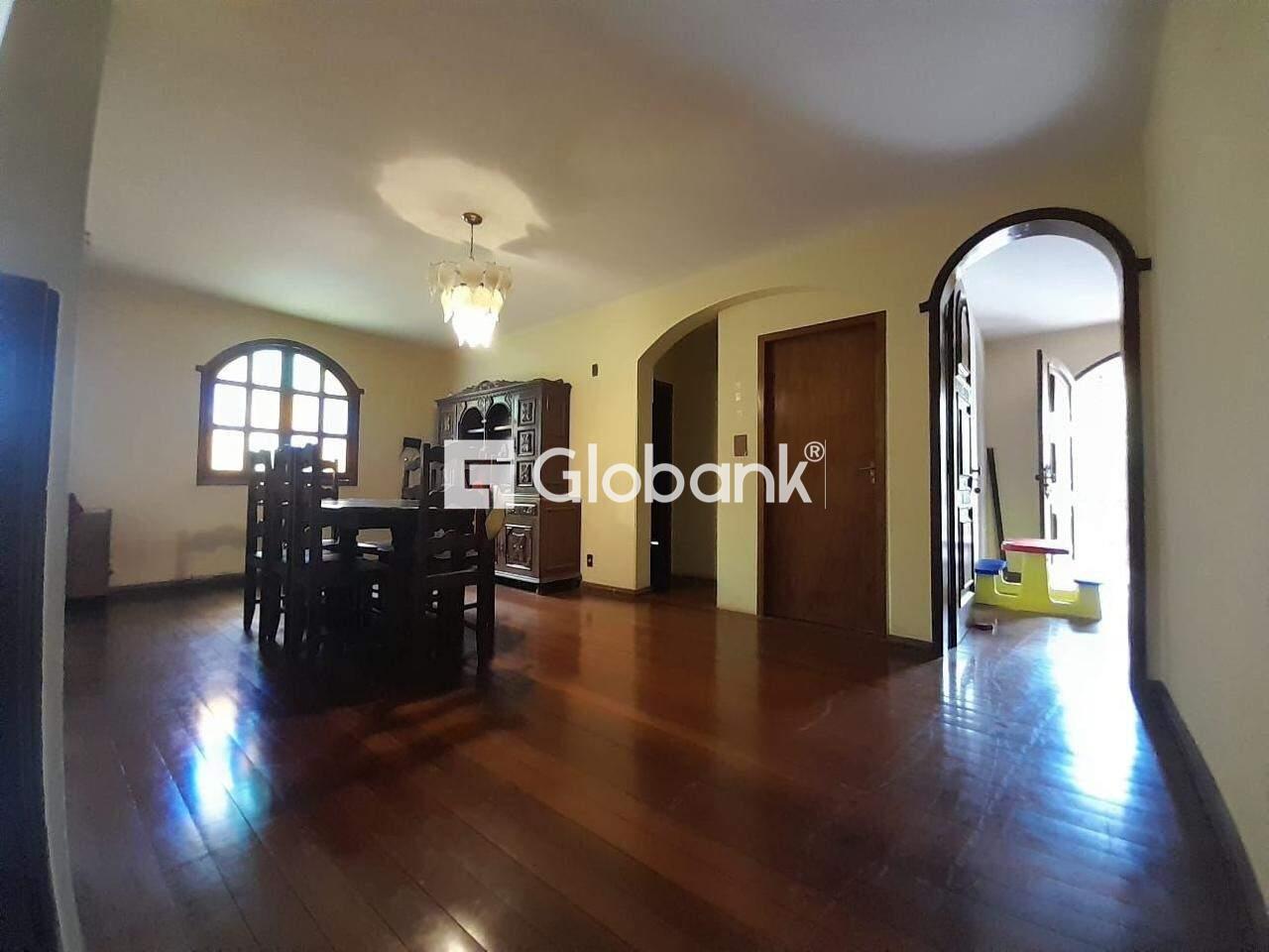 Casa 5 quartos à venda Todos os Santos 300m² Montes Claros MG: 