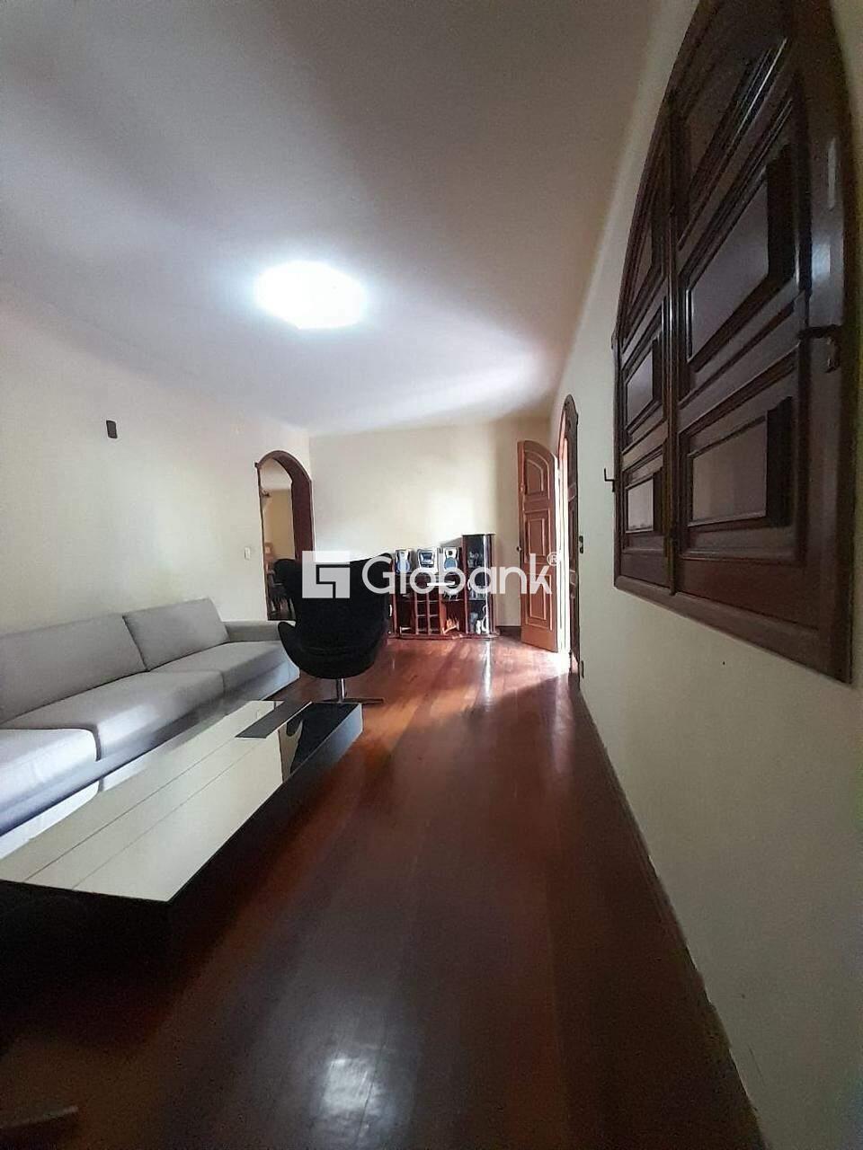 Casa 5 quartos à venda Todos os Santos 300m² Montes Claros MG: 