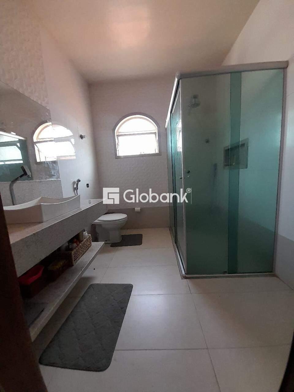 Casa 5 quartos à venda Todos os Santos 300m² Montes Claros MG: 