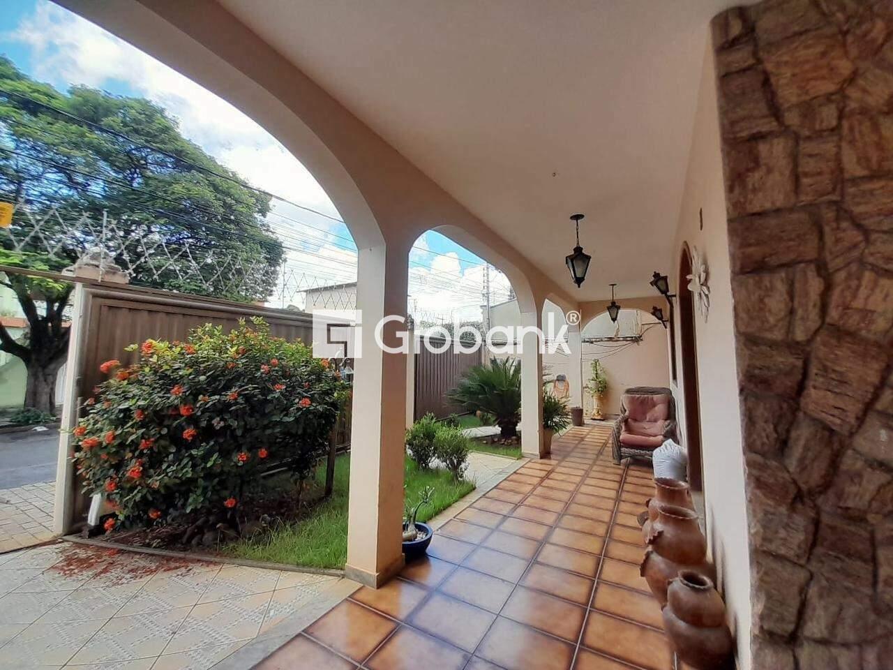 Casa 5 quartos à venda Todos os Santos 300m² Montes Claros MG: 