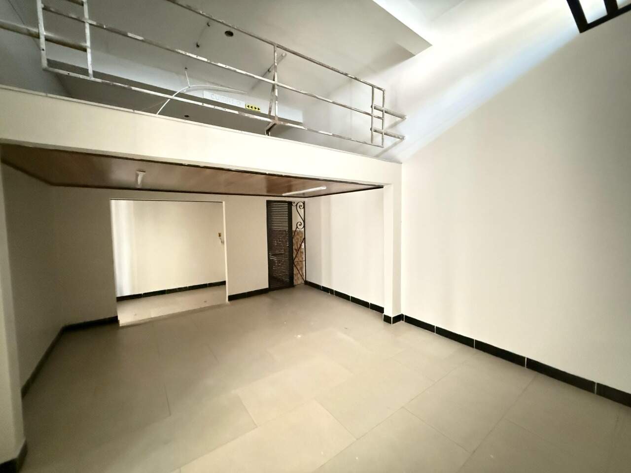 Ponto comercial para aluguel Centro 140m² Montes Claros MG: 