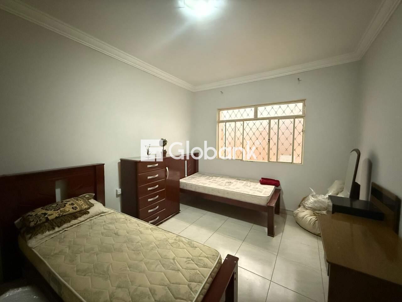 Casa 3 quartos para aluguel Centro 110m² Montes Claros MG: Quarto2