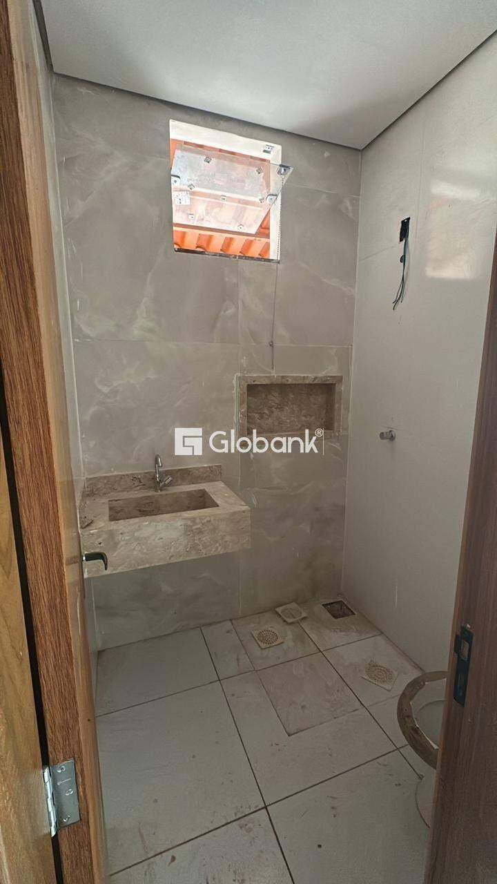 Casa 3 quartos à venda Loteamento Novo Primavera 60m² Montes Claros MG: 
