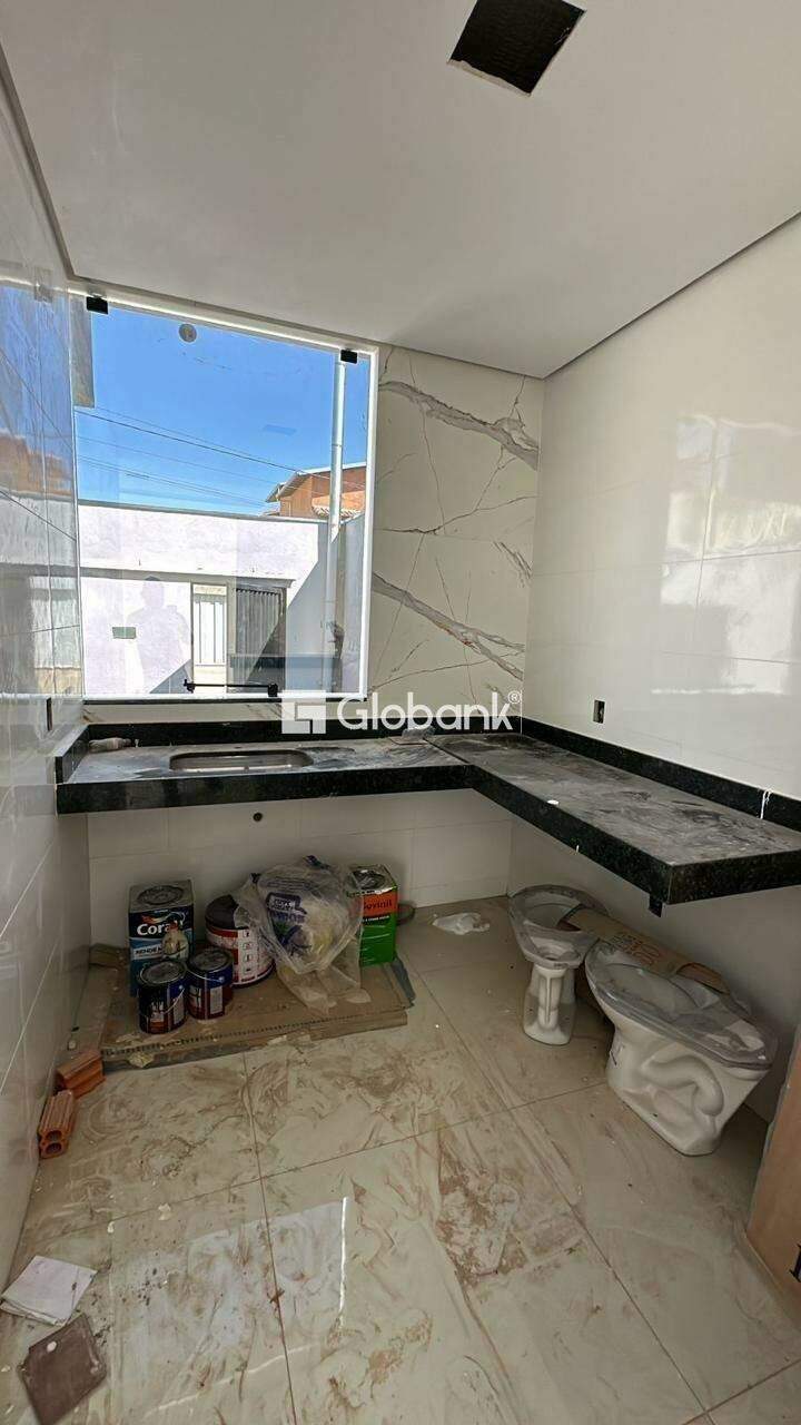 Casa 3 quartos à venda Loteamento Novo Primavera 60m² Montes Claros MG: 