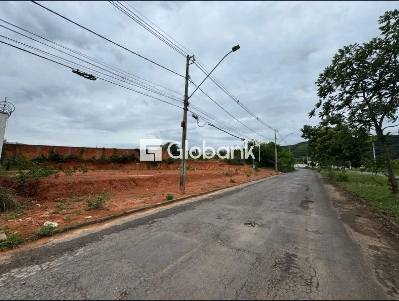 Terreno à venda Ibituruna 0m² Montes Claros MG: 