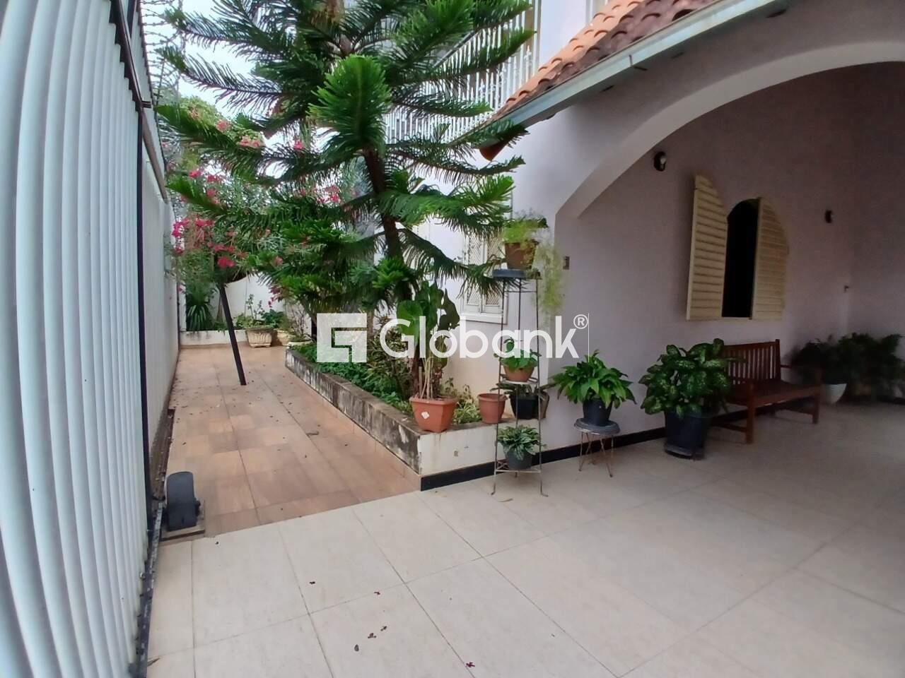 Casa 5 quartos à venda Cidade Santa Maria 420m² Montes Claros MG: 
