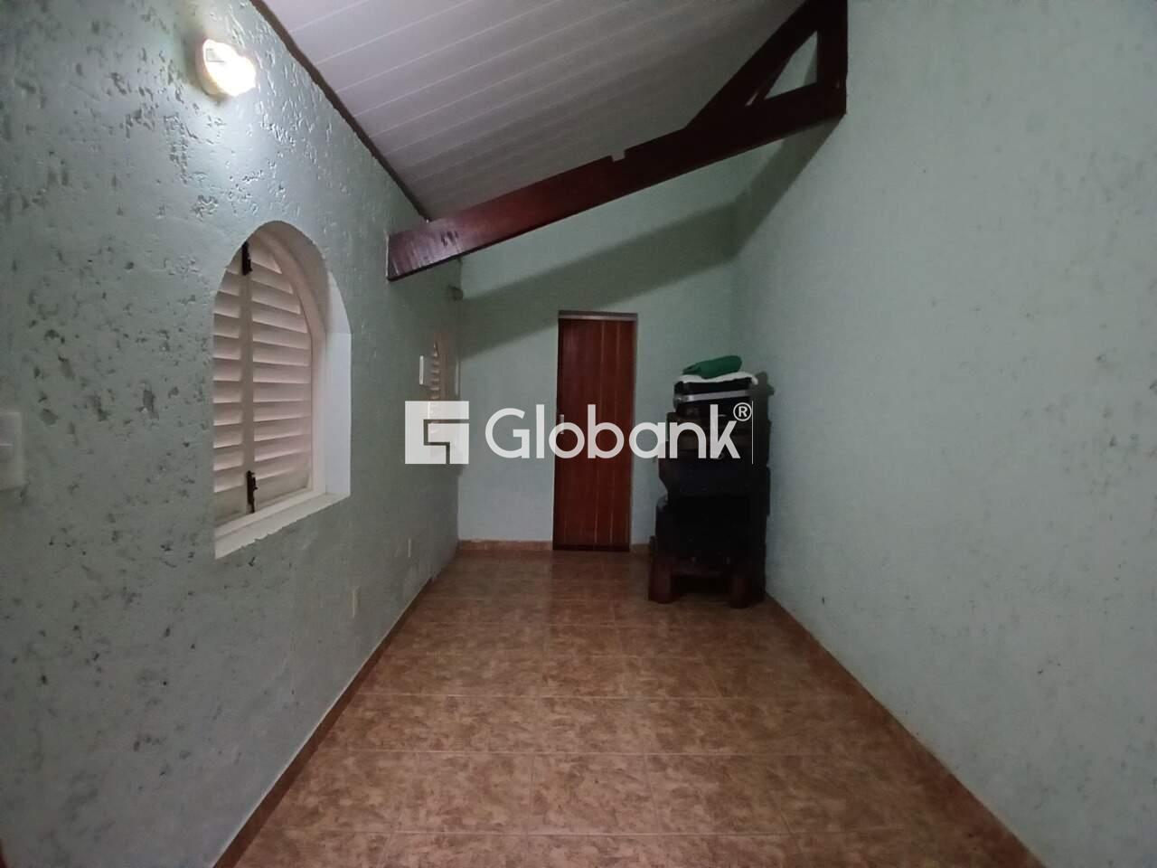 Casa 5 quartos à venda Cidade Santa Maria 420m² Montes Claros MG: 