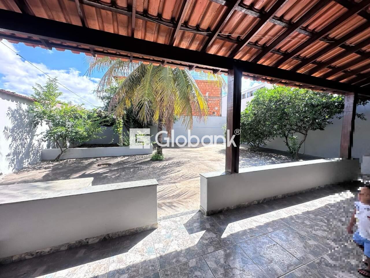 Casa 3 quartos à venda Cintra 180m² Montes Claros MG: 