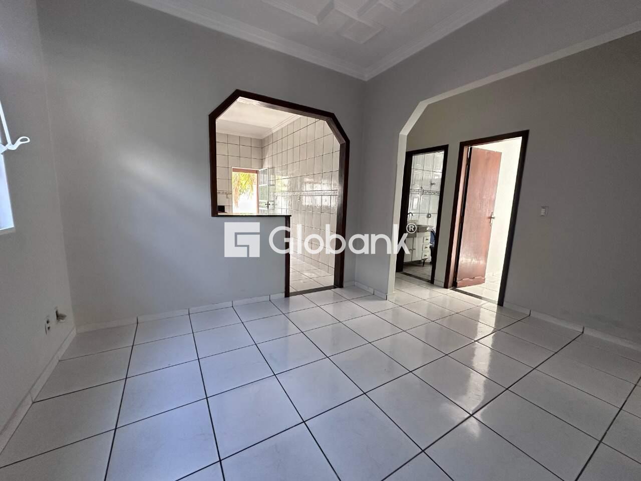 Casa 3 quartos à venda Cintra 180m² Montes Claros MG: 