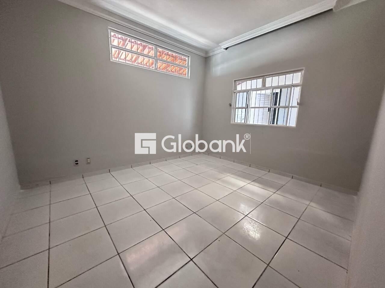 Casa 3 quartos à venda Cintra 180m² Montes Claros MG: 