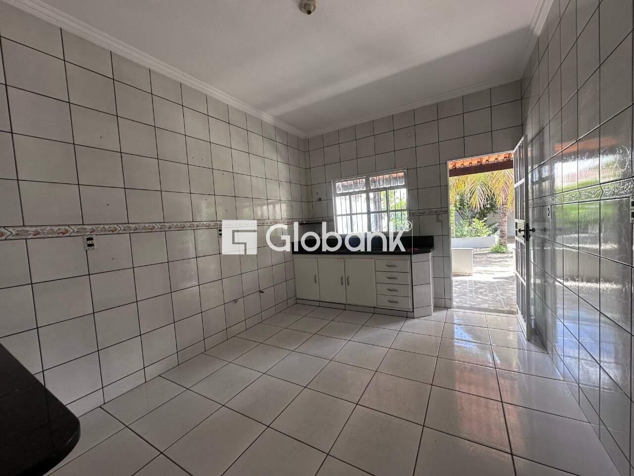 Casa 3 quartos à venda Cintra 180m² Montes Claros MG: 