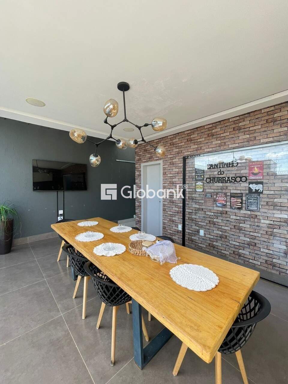 Casa 3 quartos para aluguel Sapucaia 180m² Montes Claros MG: 