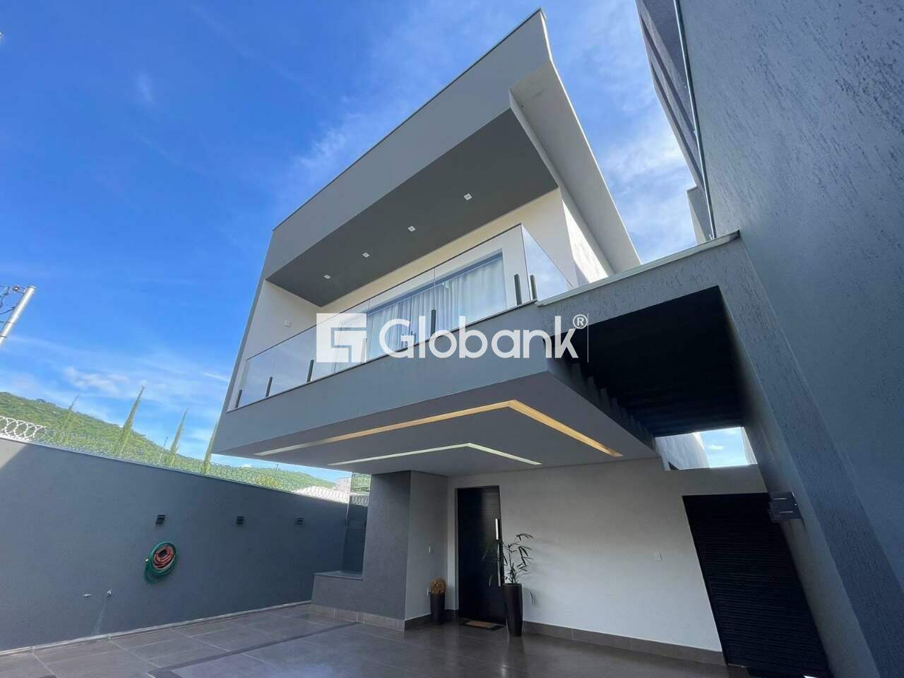 Casa 3 quartos para aluguel Sapucaia 180m² Montes Claros MG: 