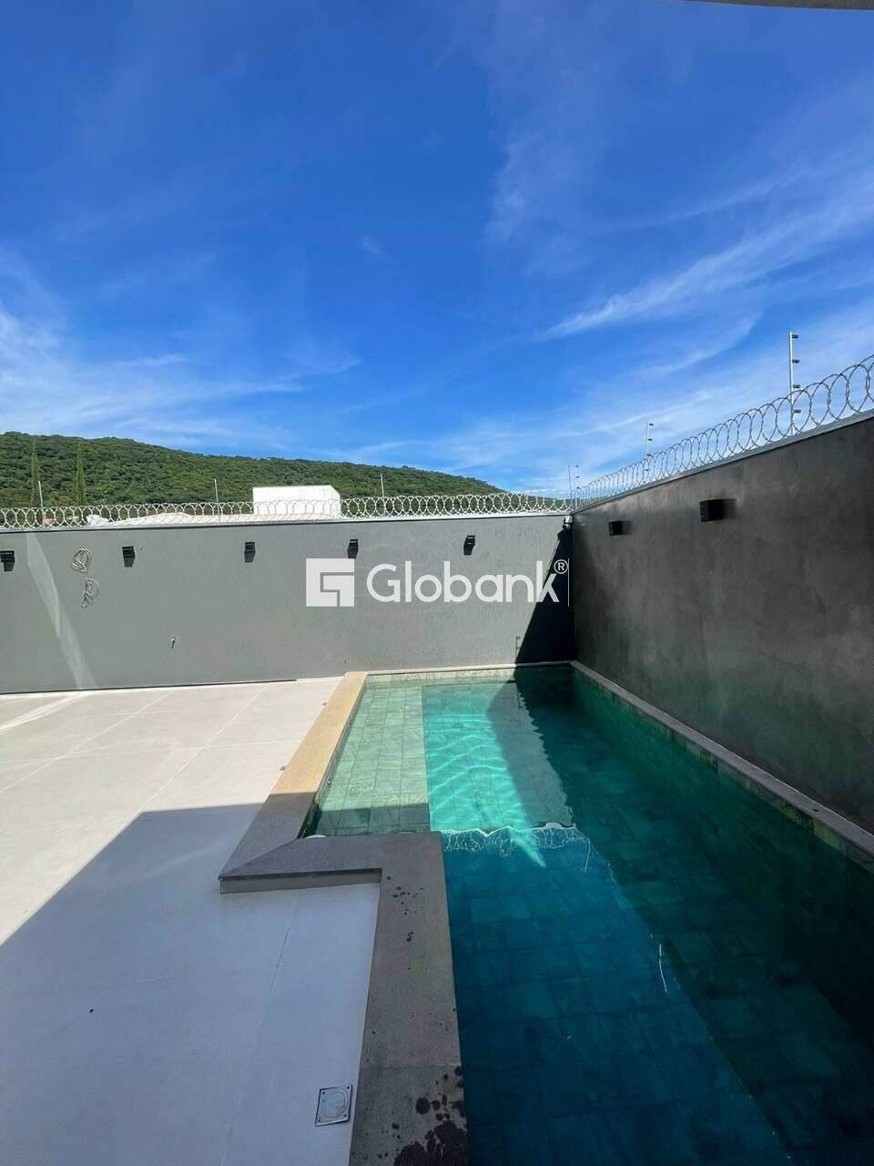 Casa 3 quartos para aluguel Sapucaia 180m² Montes Claros MG: 