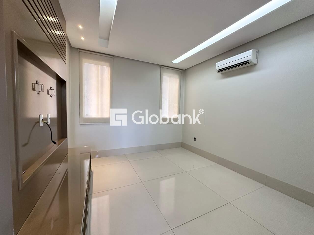 Casa em condomínio 4 quartos à venda Ibituruna 367,95m² Montes Claros MG: 