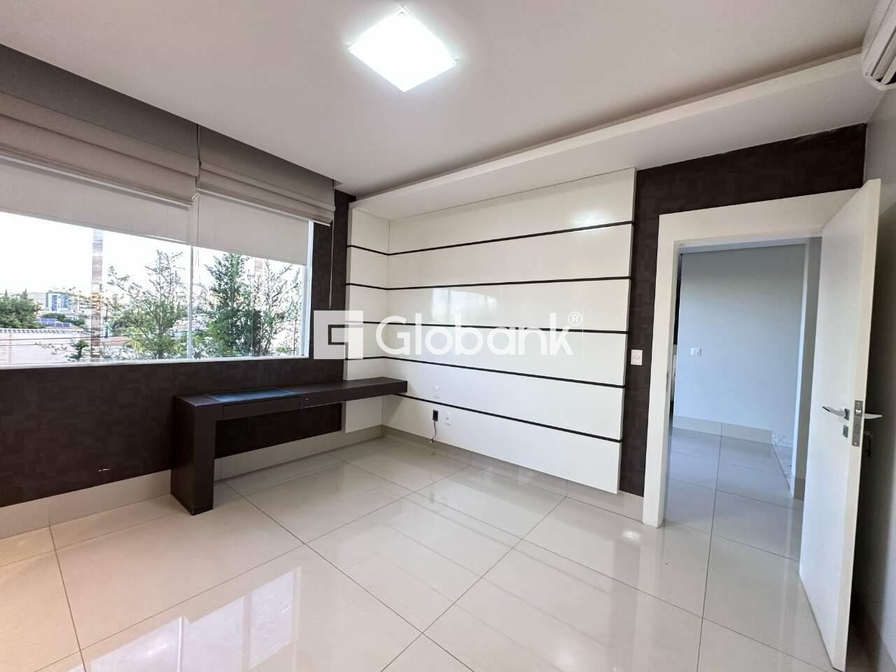 Casa em condomínio 4 quartos à venda Ibituruna 367,95m² Montes Claros MG: 