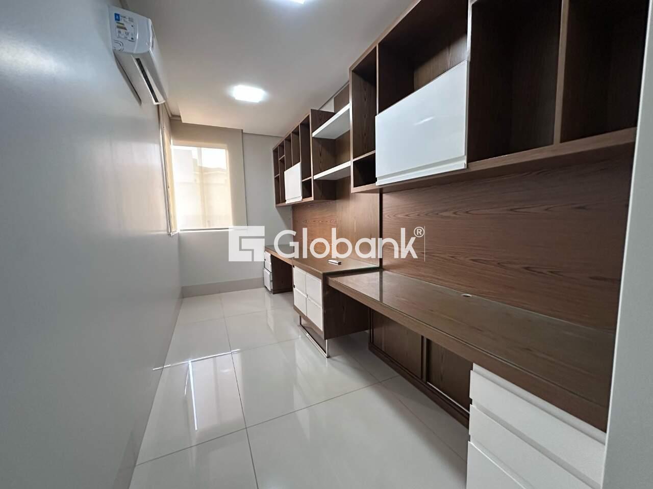 Casa em condomínio 4 quartos à venda Ibituruna 367,95m² Montes Claros MG: 