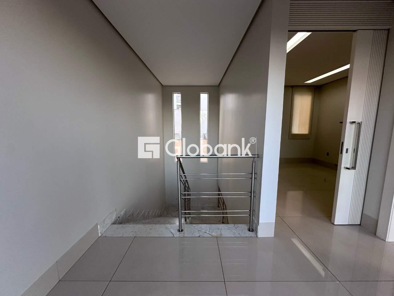 Casa em condomínio 4 quartos à venda Ibituruna 367,95m² Montes Claros MG: 2  Pavimento