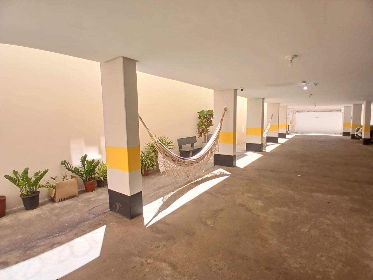 Apartamento 3 quartos para aluguel São José 98m² Montes Claros MG: rea externa garagem