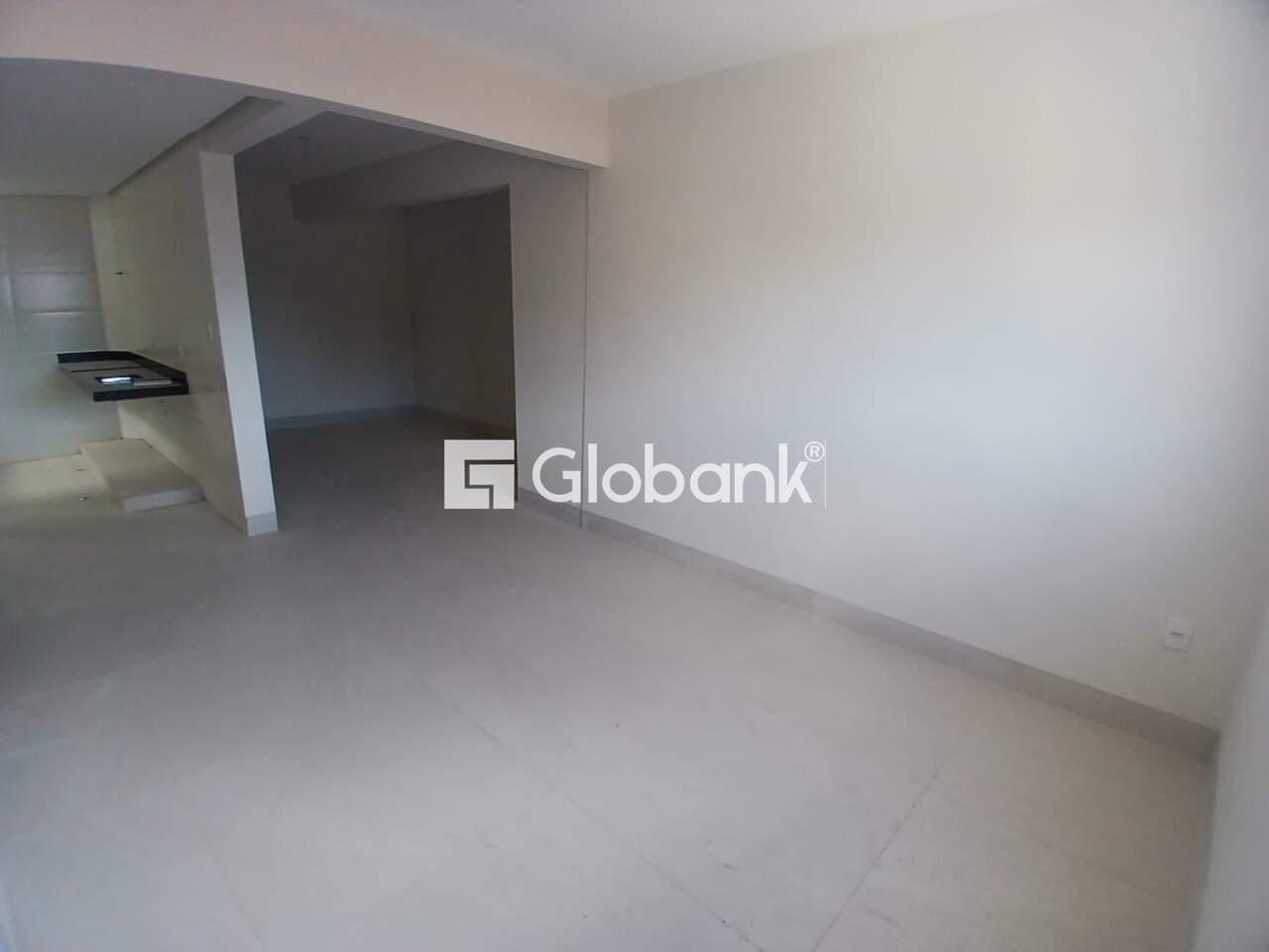 Apartamento 3 quartos à venda Cândida Câmara 0m² Montes Claros MG: 