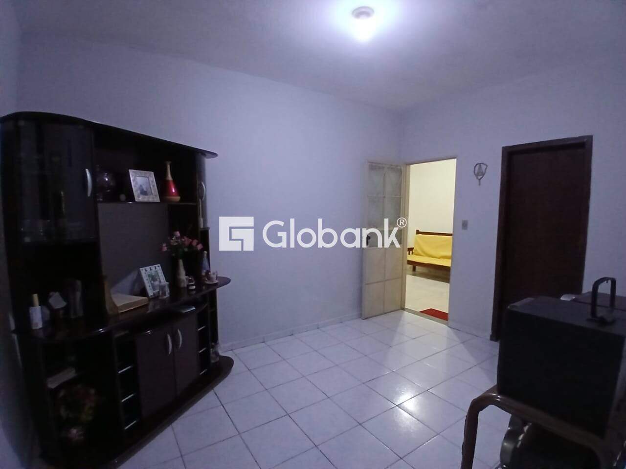 Casa 6 quartos à venda Major Prates 0m² Montes Claros MG: Casa 1