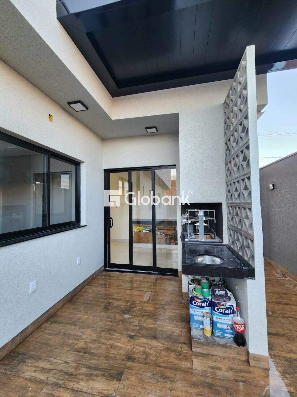 Casa em condomínio 3 quartos à venda Residencial Villa Segura 120m² Montes Claros MG: Acesso da cozinha para rea gourmet