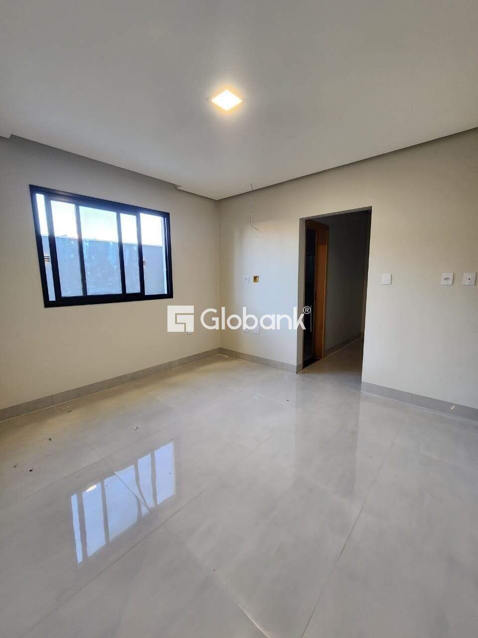 Casa em condomínio 3 quartos à venda Residencial Villa Segura 120m² Montes Claros MG: Su te