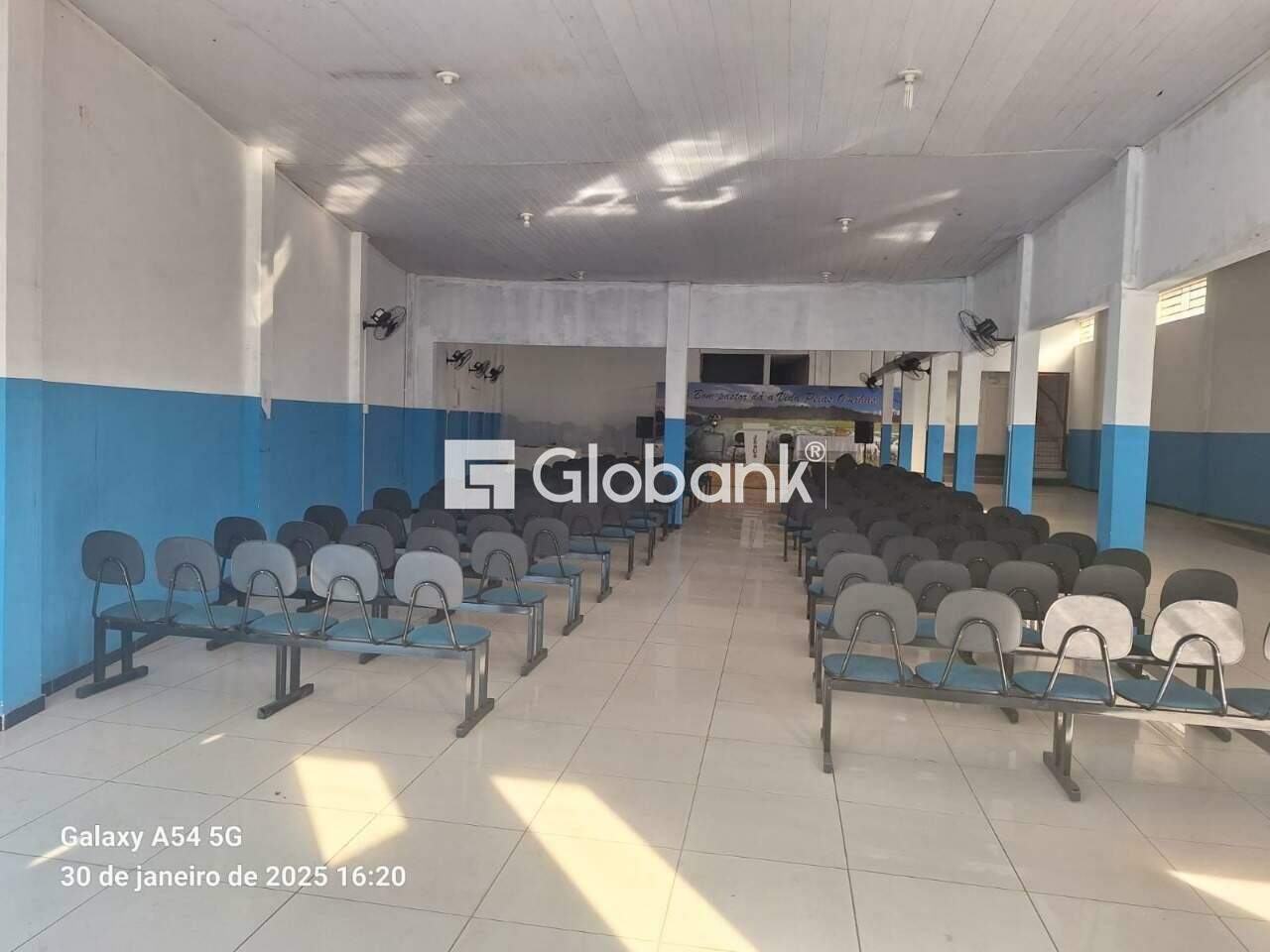 Galpão à venda Centro 0m² Montes Claros MG: 