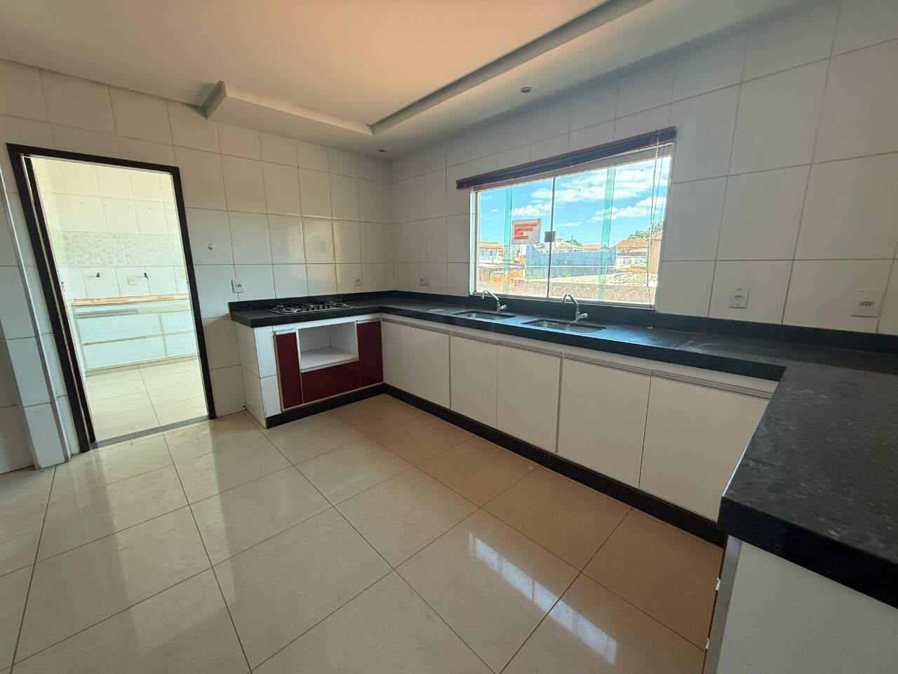Apartamento 3 quartos para aluguel Monte Carmelo 110m² Montes Claros MG: Cozinha.