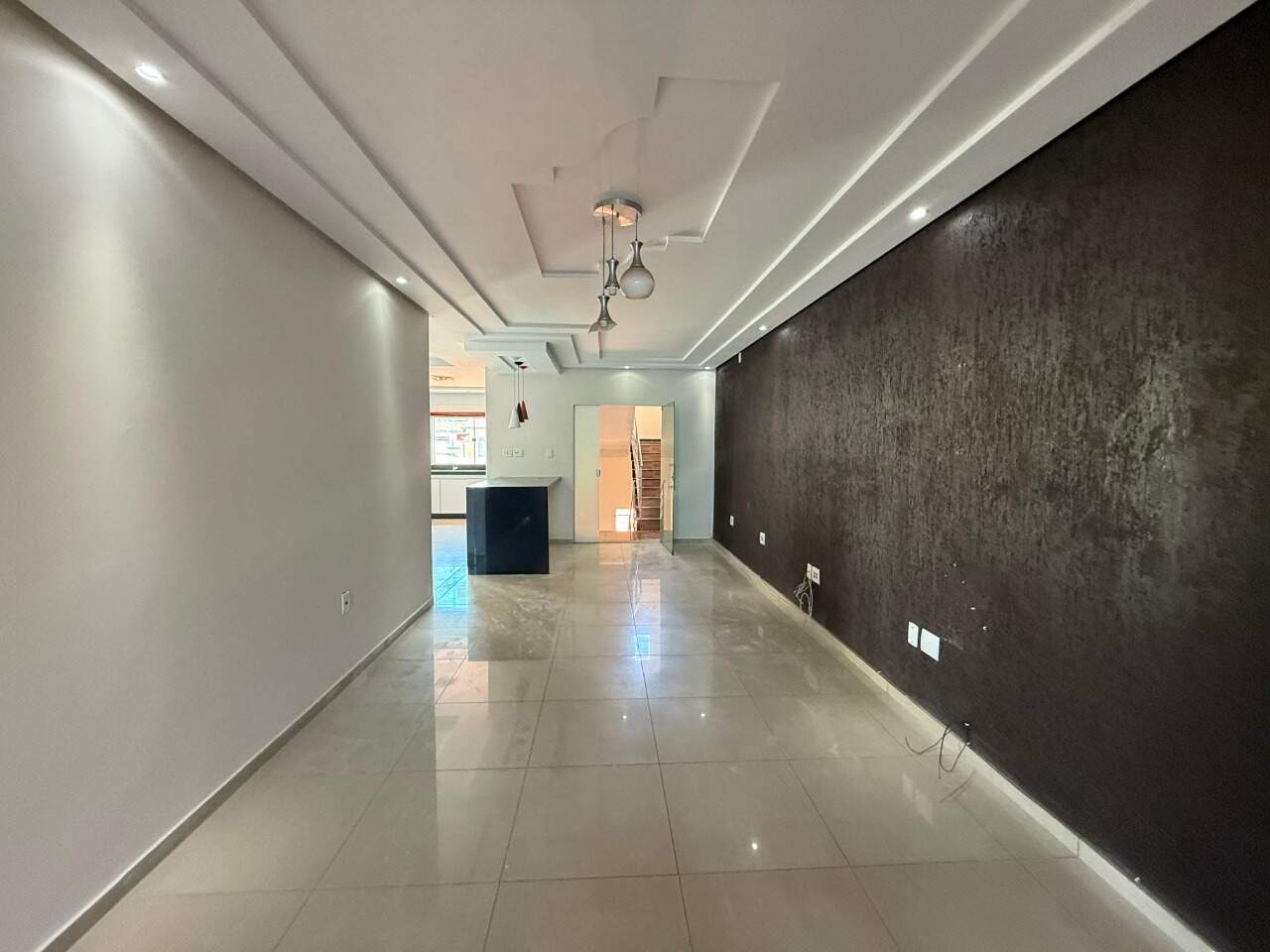 Apartamento 3 quartos para aluguel Monte Carmelo 110m² Montes Claros MG: Sala