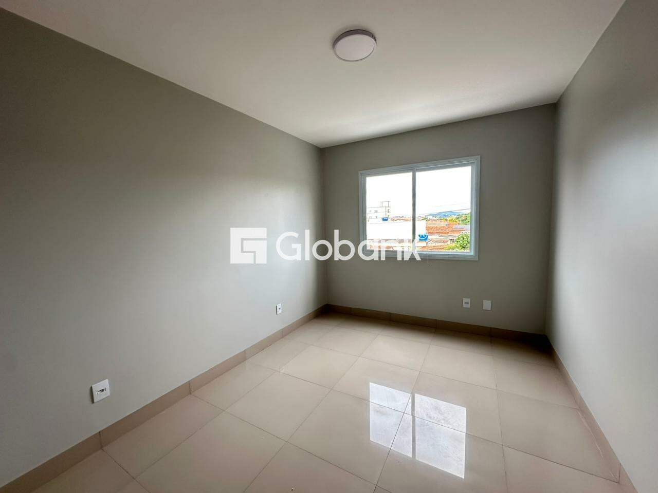 Apartamento 3 quartos para aluguel Major Prates 140m² Montes Claros MG: 