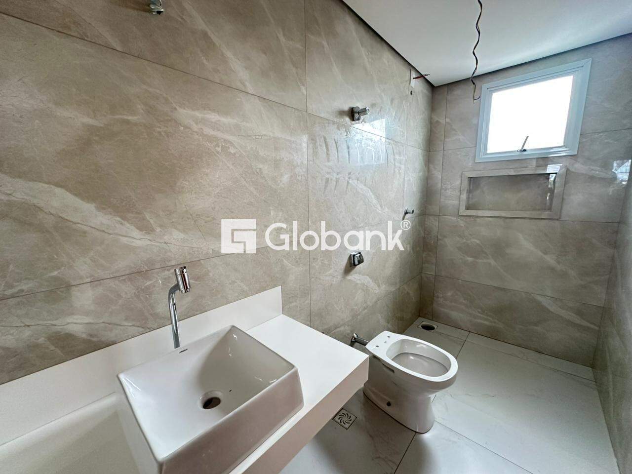 Apartamento 3 quartos para aluguel Major Prates 140m² Montes Claros MG: 