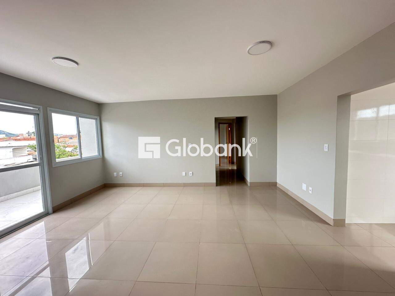 Apartamento 3 quartos para aluguel Major Prates 140m² Montes Claros MG: 