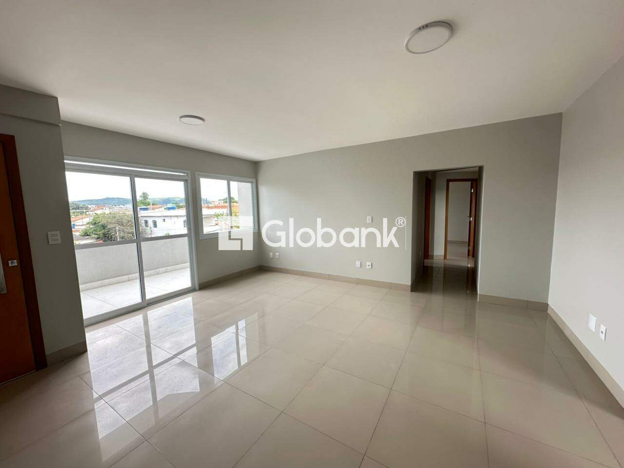 Apartamento 3 quartos para aluguel Major Prates 120m² Montes Claros MG: 