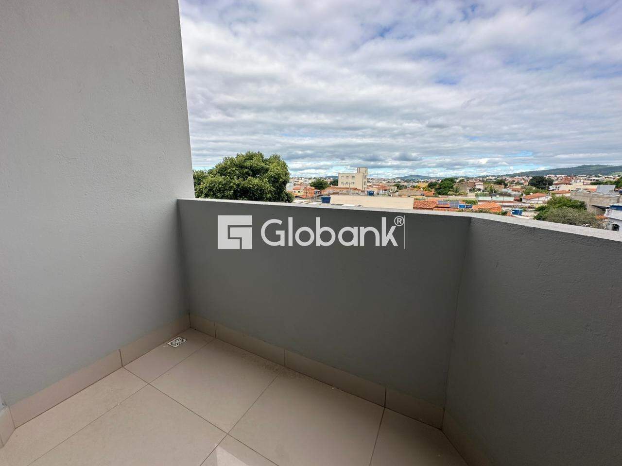 Apartamento 3 quartos para aluguel Major Prates 120m² Montes Claros MG: 