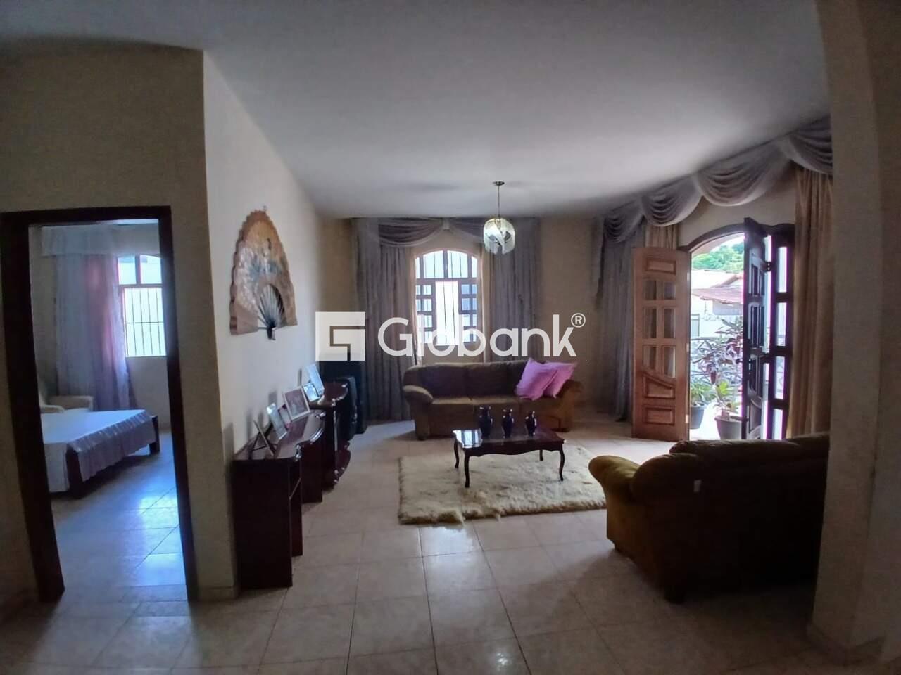 Casa 4 quartos à venda São José 320m² Montes Claros MG: 