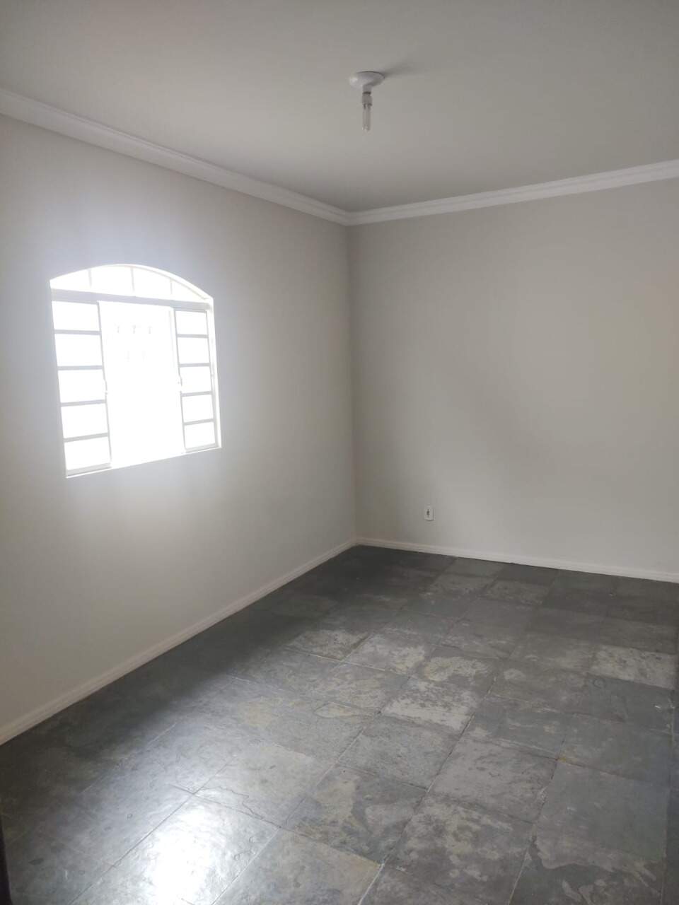 Kitnet 1 quarto para aluguel Morada do Sol 45m² Montes Claros MG: Quarto1